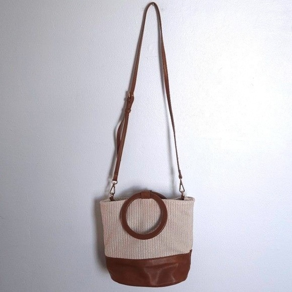 Street‎ Level Raffia Bucket Bag Brown Faux Leather Ring Handle Crossbody